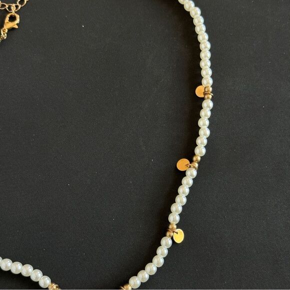 Pearl Layered Necklace - Picture 5 of 8